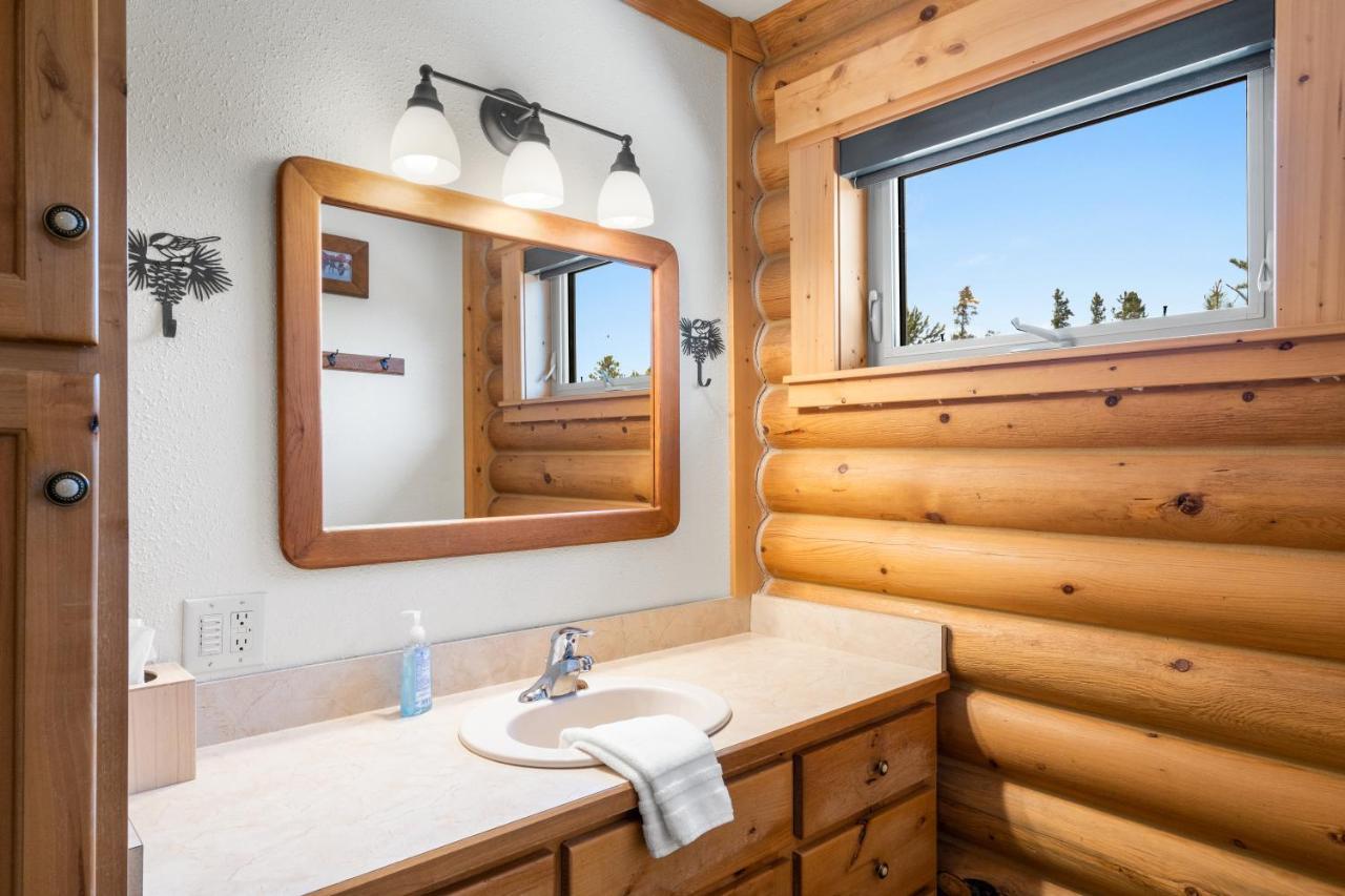 Lazy Fox Cabin ウェスト・イエローストーン エクステリア 写真